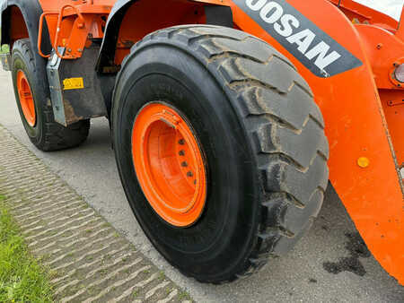 Radlader 2015 Doosan DL300-5 (10)