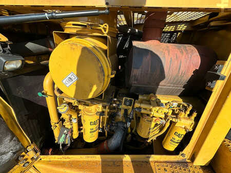 Telaketjupuskutraktorit 2021 Caterpillar D8T - 2021 Rebuild CE / EPA (12)