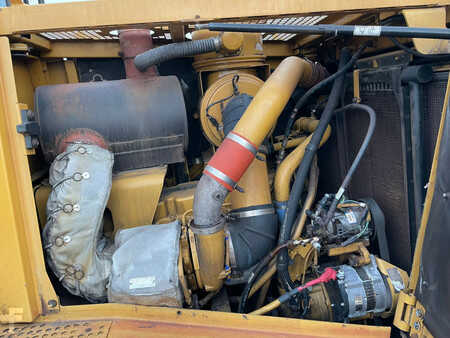 Bulldosere 2021 Caterpillar D8T - 2021 Rebuild CE / EPA (29)