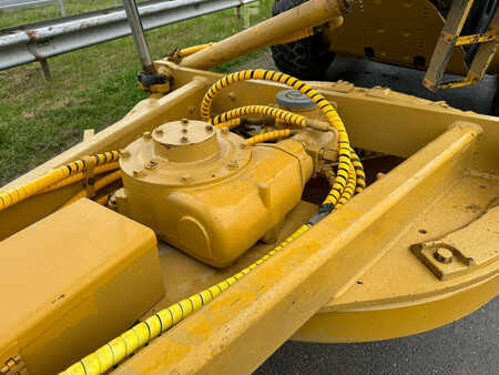 Grader 2014 Caterpillar 140M (17)