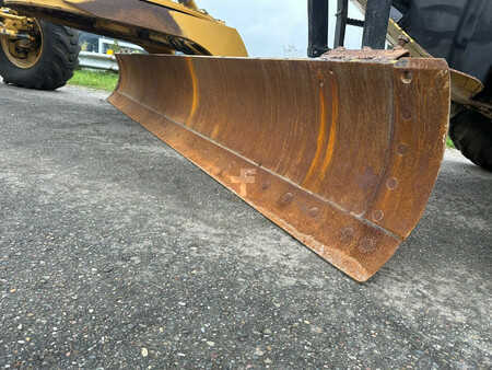 Grader 2008 Caterpillar 140M Ripper + Pushblock (16)