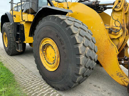 Kolové nakladače 2019 Caterpillar 980M (13)