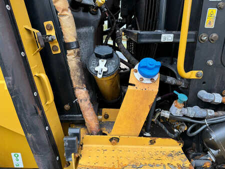 Kolové nakladače 2019 Caterpillar 980M (17)