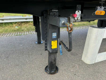 Power Generator 2006 Olympian GEP165 150kVA Generator set on trailer (17)