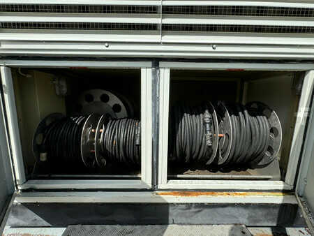 Power Generator 2006 Olympian GEP165 150kVA Generator set on trailer (26)