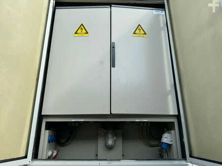 Power Generator 2006 Olympian GEP165 150kVA Generator set on trailer (30)
