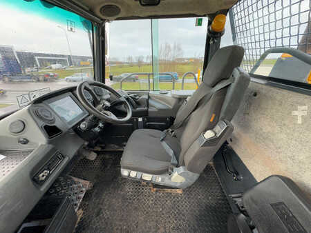 Bell B40E 6x6 - CE / Tail gate