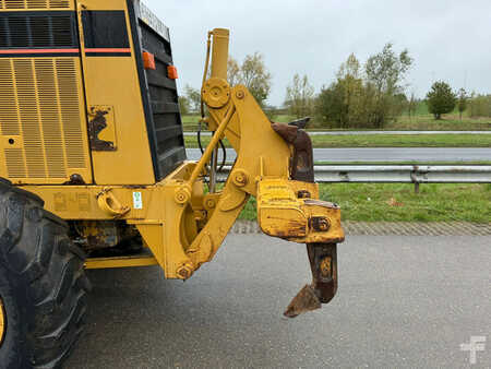 Grader 2005 Caterpillar 160H (9)