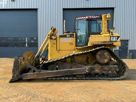 Caterpillar D6T LGP