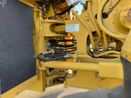 Carregadeira de rodas 2005 Caterpillar 988G (11)