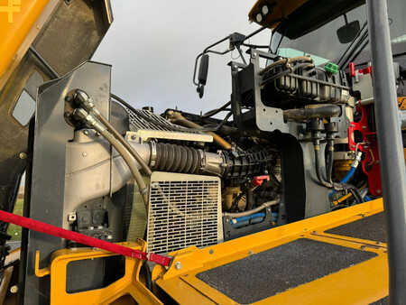 Artikulerte dumpere 2017 Bell B45E (13)