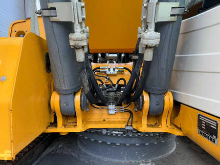 Rupsgraafmachines 2018 Liebherr R926 LC (22)