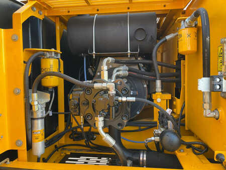 Telakaivinkoneet  2024 JCB 205 (17)