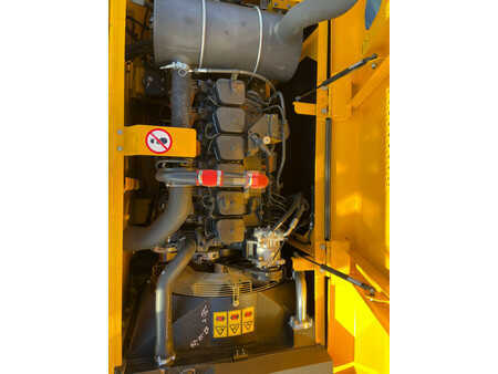 Telakaivinkoneet  2024 JCB 205 (20)