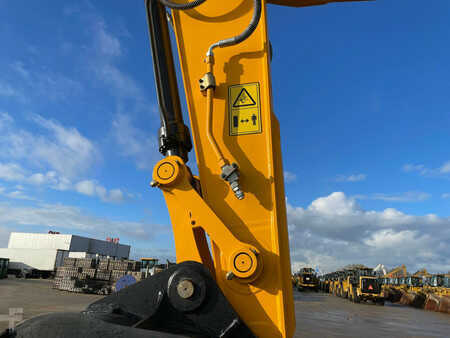 Telakaivinkoneet  2024 JCB 205 (21)