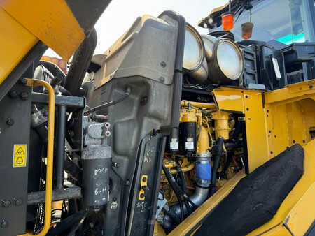 Kolové nakladače 2020 Caterpillar 980M (20)