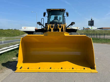 Kolové nakladače 2020 Caterpillar 980M (9)
