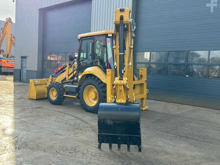 Rigid Backhoe Loader 2024 Caterpillar 424 - 4WD / AC (16)