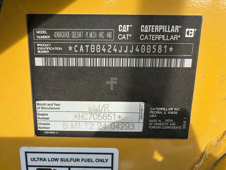 Rigid Backhoe Loader 2024 Caterpillar 424 - 4WD / AC (18)