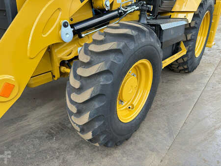 Rigid Backhoe Loader 2024 Caterpillar 424 - 4WD / AC (21)