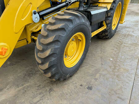 Rigid Backhoe Loader 2024 Caterpillar 424 - 4WD / AC (21)