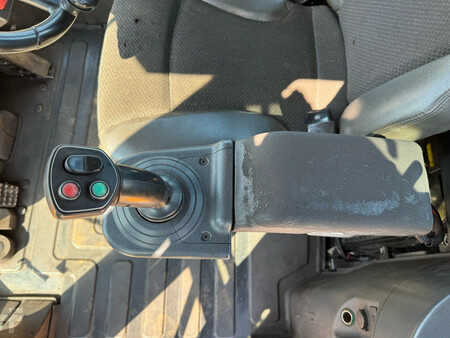 Cargadoras de ruedas 2017 Hyundai HL970 (18)