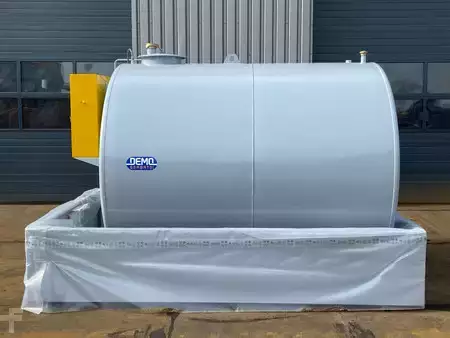 Muut 2025 Emiliana Serbatoi TF9/50 9000Ltr fuel tank (11)