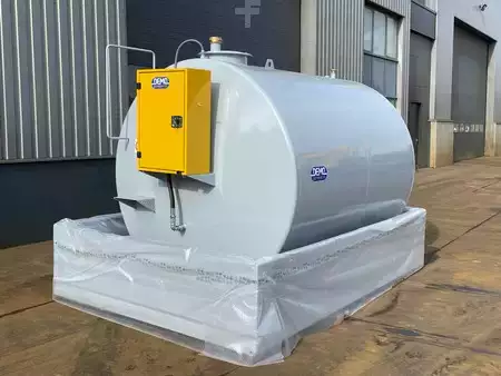 Muut 2025 Emiliana Serbatoi TF9/50 9000Ltr fuel tank (13)