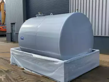 Muut 2025 Emiliana Serbatoi TF9/50 9000Ltr fuel tank (2)