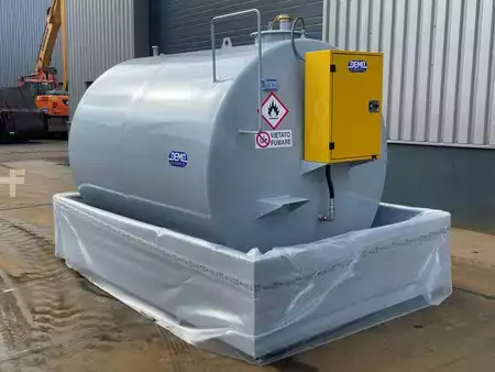 Muut 2025 Emiliana Serbatoi TF9/50 9000Ltr fuel tank (6)