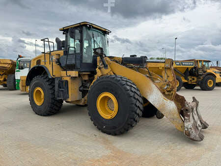 Pyöräkuormaajat 2021 Caterpillar 972M XE High Lift (1)