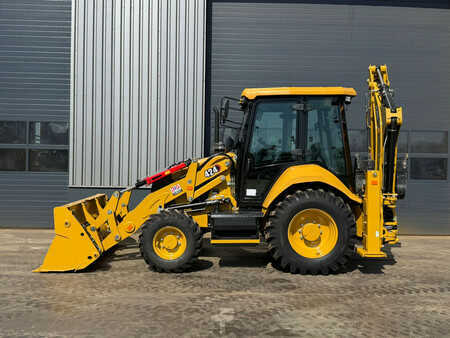 Rigid Backhoe Loader 2025 Caterpillar 424 4x4 Backhoe Loader (7)