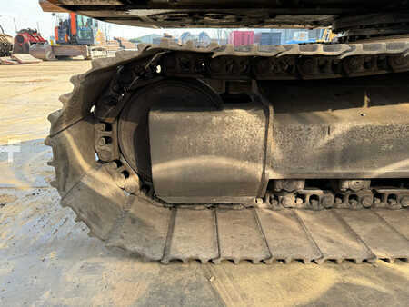 Rupsgraafmachines 2015 Caterpillar 323EL (16)