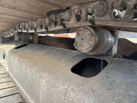 Rupsgraafmachines 2015 Caterpillar 323EL (18)