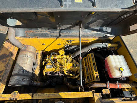 Rupsgraafmachines 2015 Caterpillar 323EL (20)