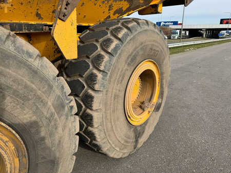 Knickgelenkte Muldenkipper/Dumper 2013 Volvo A25F (10)