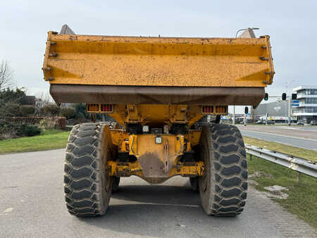 Knickgelenkte Muldenkipper/Dumper 2013 Volvo A25F (6)