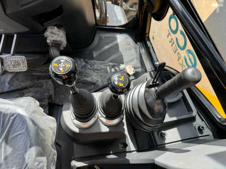 Rigid Backhoe Loader 2024 JCB JCB 3DX (3CX) Plus 4×4 – Hammerlines – Export model (38)
