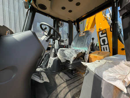 Koparko - Ładowarki sztywne 2024 JCB 3DX 4x4 4-1 Bucket, Hammerlines (23)