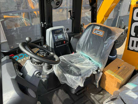 Koparko - Ładowarki sztywne 2024 JCB 3DX 4x4 4-1 Bucket, Hammerlines (25)