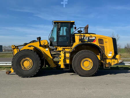 Kolové nakladače 2017 Caterpillar 980M (1)