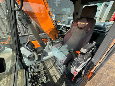 Escavadora de rastos 2021 Doosan DX140LC-5 - CE / Verachtert CW30 - GP edge bucket (18)