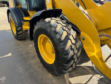 Radlader 2022 Caterpillar 908M (10)