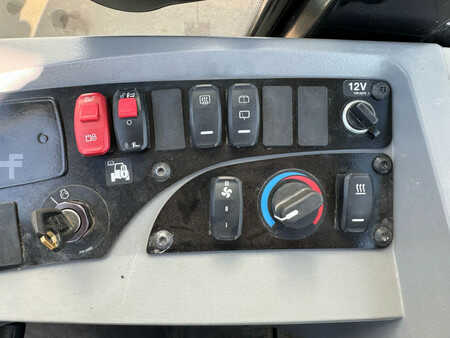 Wheel Loaders 2022 Caterpillar 908M (21)
