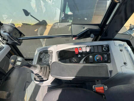 Wheel Loaders 2022 Caterpillar 908M (23)