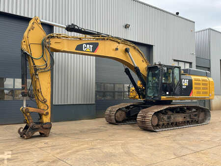 Beltegraver 2015 Caterpillar 352F (2)