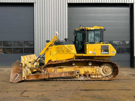 Buldożery 2018 Komatsu D65PXi-18 (1)
