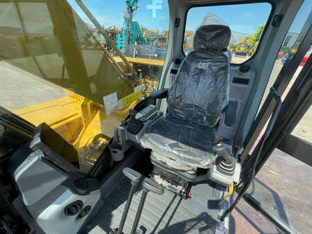 Kettenbagger 2025 Caterpillar 323D3 (18)