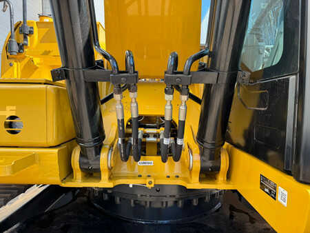 Kettenbagger 2025 Caterpillar 323D3 (17)