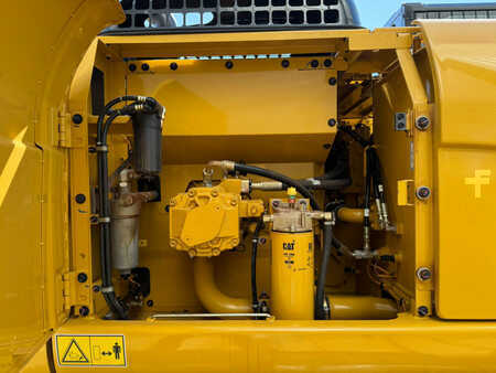 Kettenbagger 2025 Caterpillar 323D3 (19)